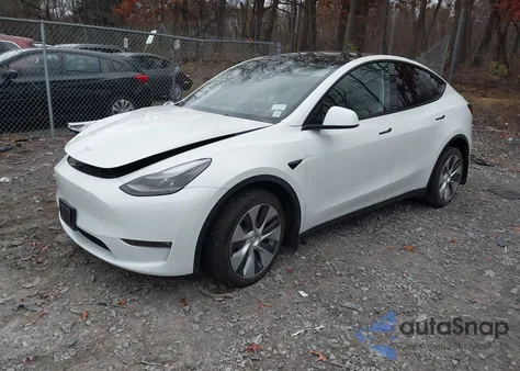2023 Tesla Model Y Awd/Long Range Dual Motor All-Wheel Drive from USA, damaged, VIN 7SAYGAEE0PF785563
